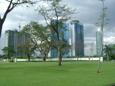 pacific-plaza-condominium.jpg